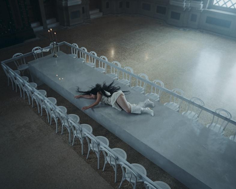Chains of Love visual